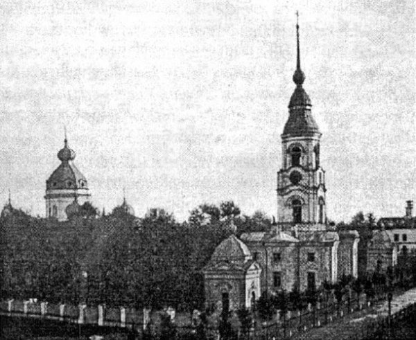 Святыни: Храм Троицы Живоначальной в Воронцове